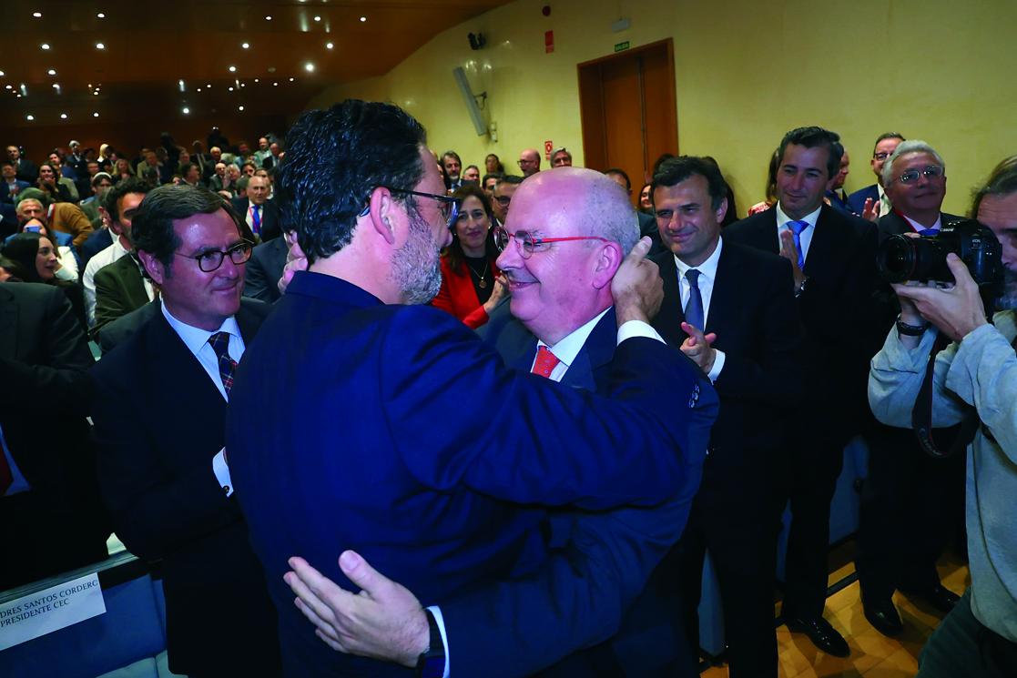 Los empresarios elevan la voz ante las administraciones por la falta de inversión en Cádiz